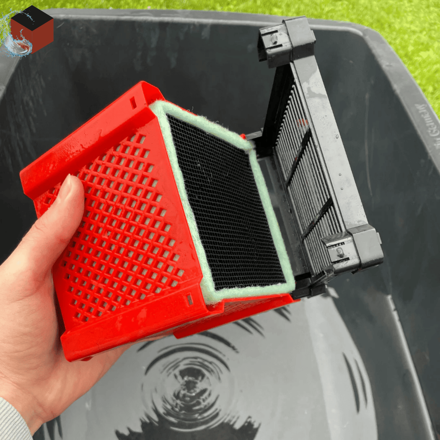 HydroBox™ – Zawsze czysta woda dla twoich koni